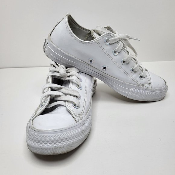 CONVERSE ALL STAR CHUCK TAYLOR‎ LOW TOP SNEAKERS MEN'S 4 WOMEN 6 - Picture 1 of 13